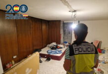 La Policía Nacional detiene a dos hombres por emplear a trabajadores extranjeros en situación irregular, para la reforma de pisos turísticos