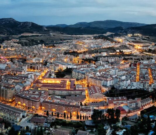 Alcoy refuerza su perfil tecnológico y entra en el top 10 nacional de ciudades medias con mayor peso del sector